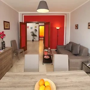  Apartment Alice Italy